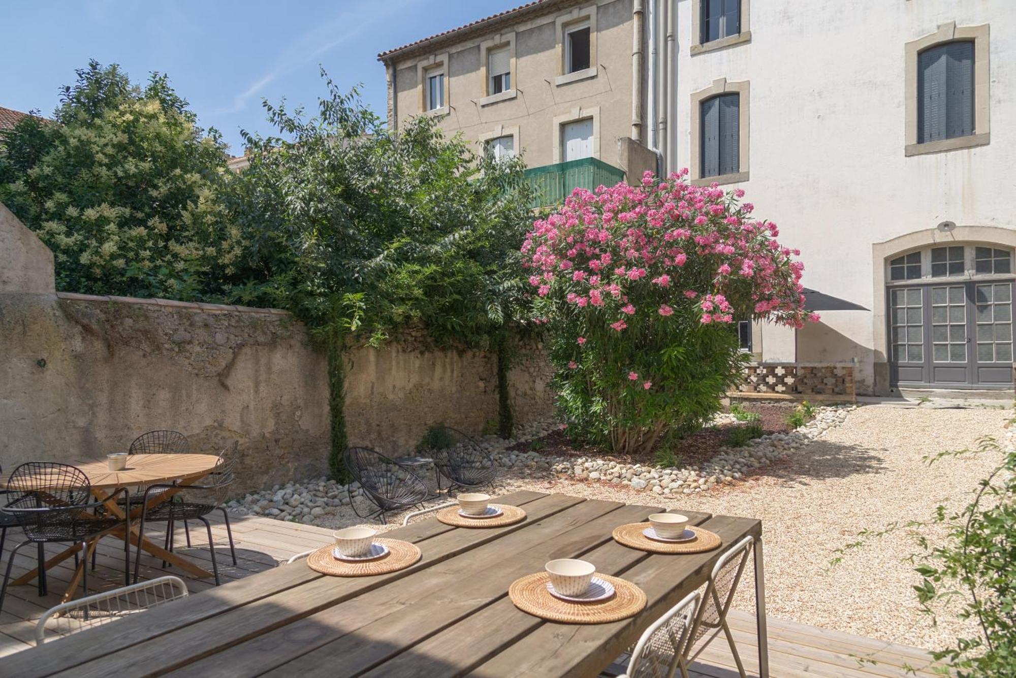 Tribus-gites Urbains Holiday home *